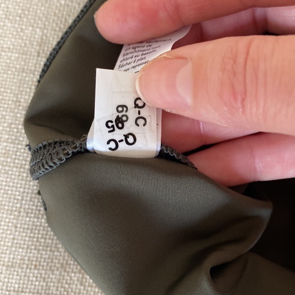 Spanx | faux leather | camo leggings - Picture 16 of 16